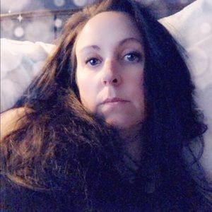 Meet your Posher, Jenn